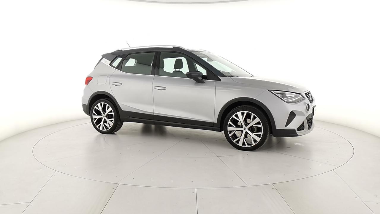 SEAT Arona 2022 - Arona 1.0 tgi Xperience 90cv