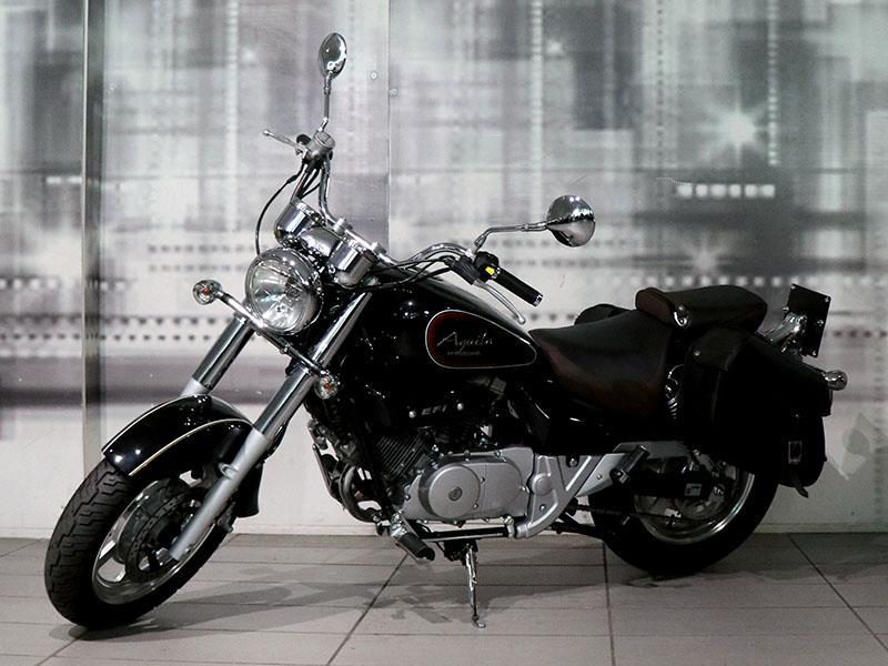 Hyosung Aquila 250