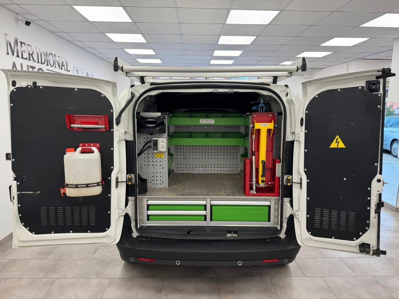 FIAT DOBLO' 1.6 MJT 105 CV BUSINESS ATTREZZATO 2020