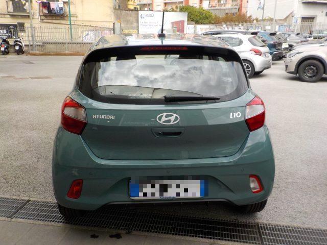 HYUNDAI i10 1.0 MPI 63 CV Automatica Connectline