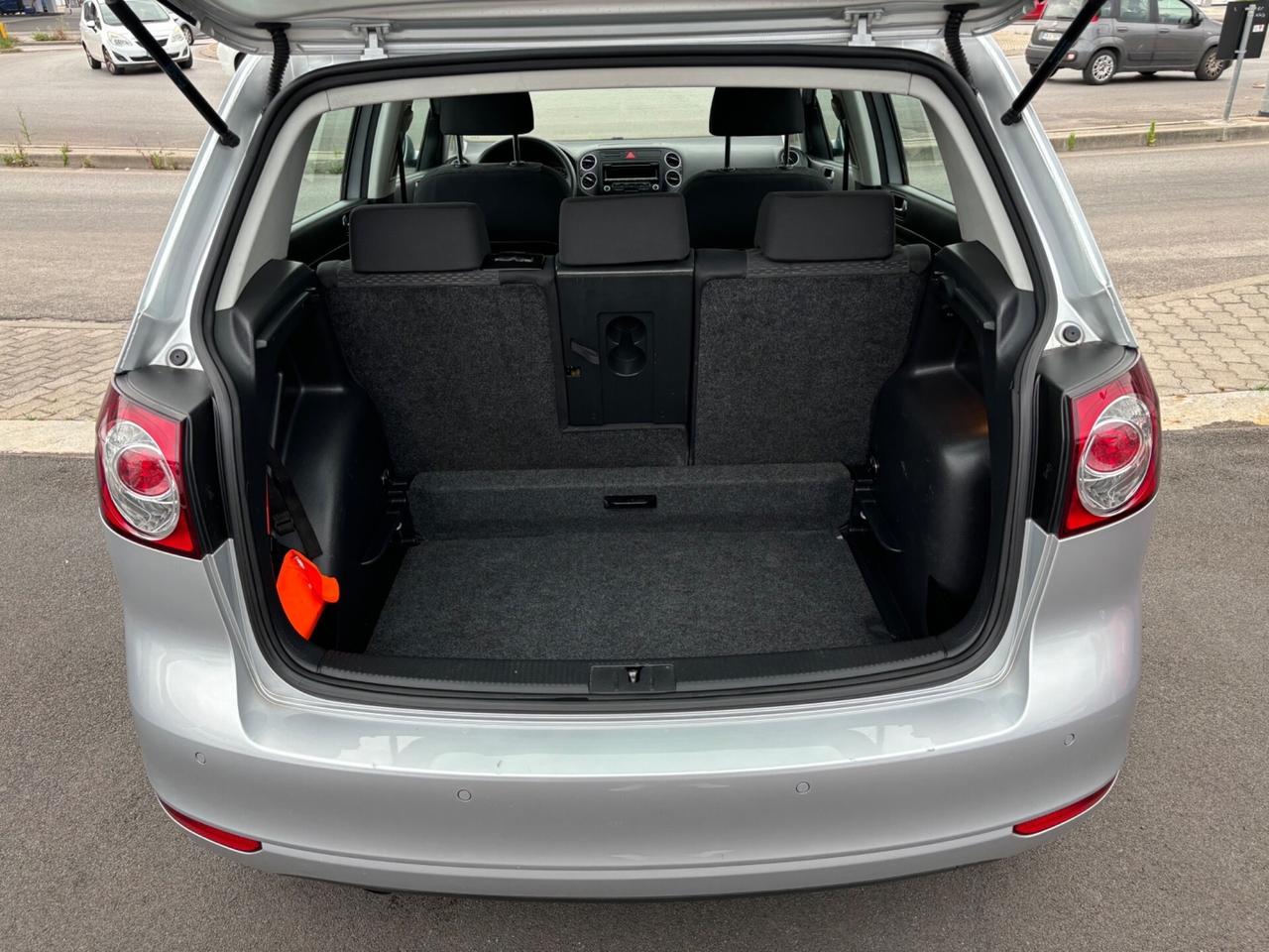 Volkswagen Golf Plus Golf 1.6 TDI DPF 5p. Highline