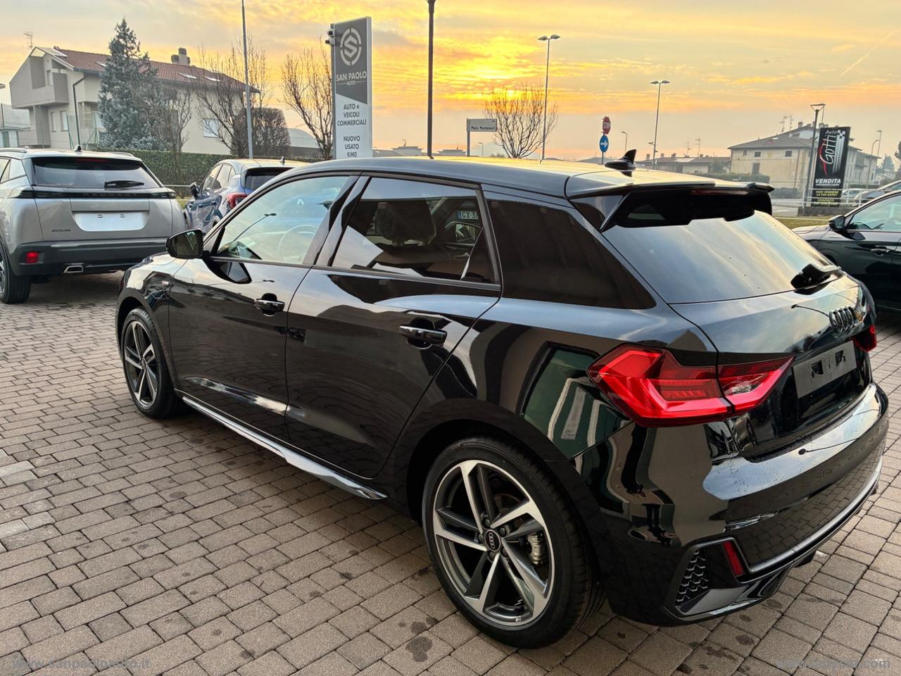 AUDI A1 SPB 30 TFSI S tronic Identity Black