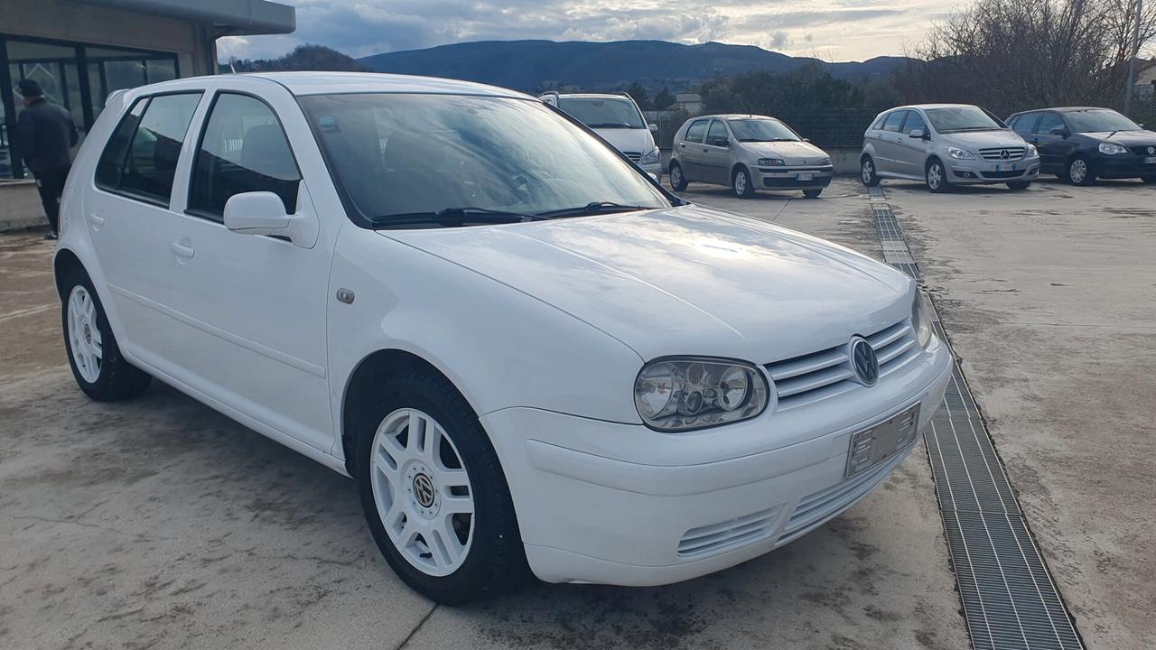 Volkswagen Golf 1.6 16V cat 5 porte Comfortline GPL