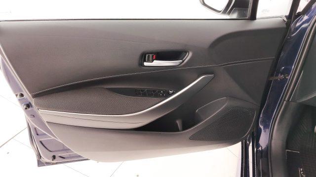 TOYOTA Corolla 1.8 Hybrid Active