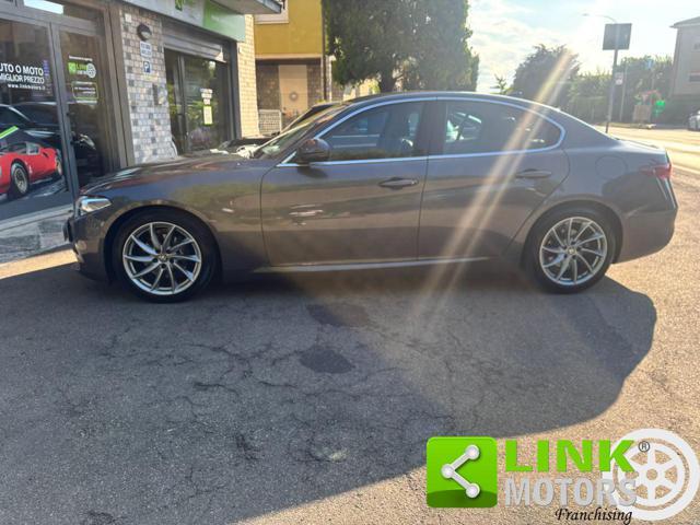 ALFA ROMEO Giulia 2.0 Turbo 200 CV AT8 Super