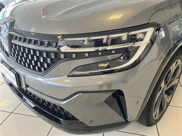 RENAULT Austral 1.2 E-Tech full hybrid Iconic Esprit Alpine 200cv