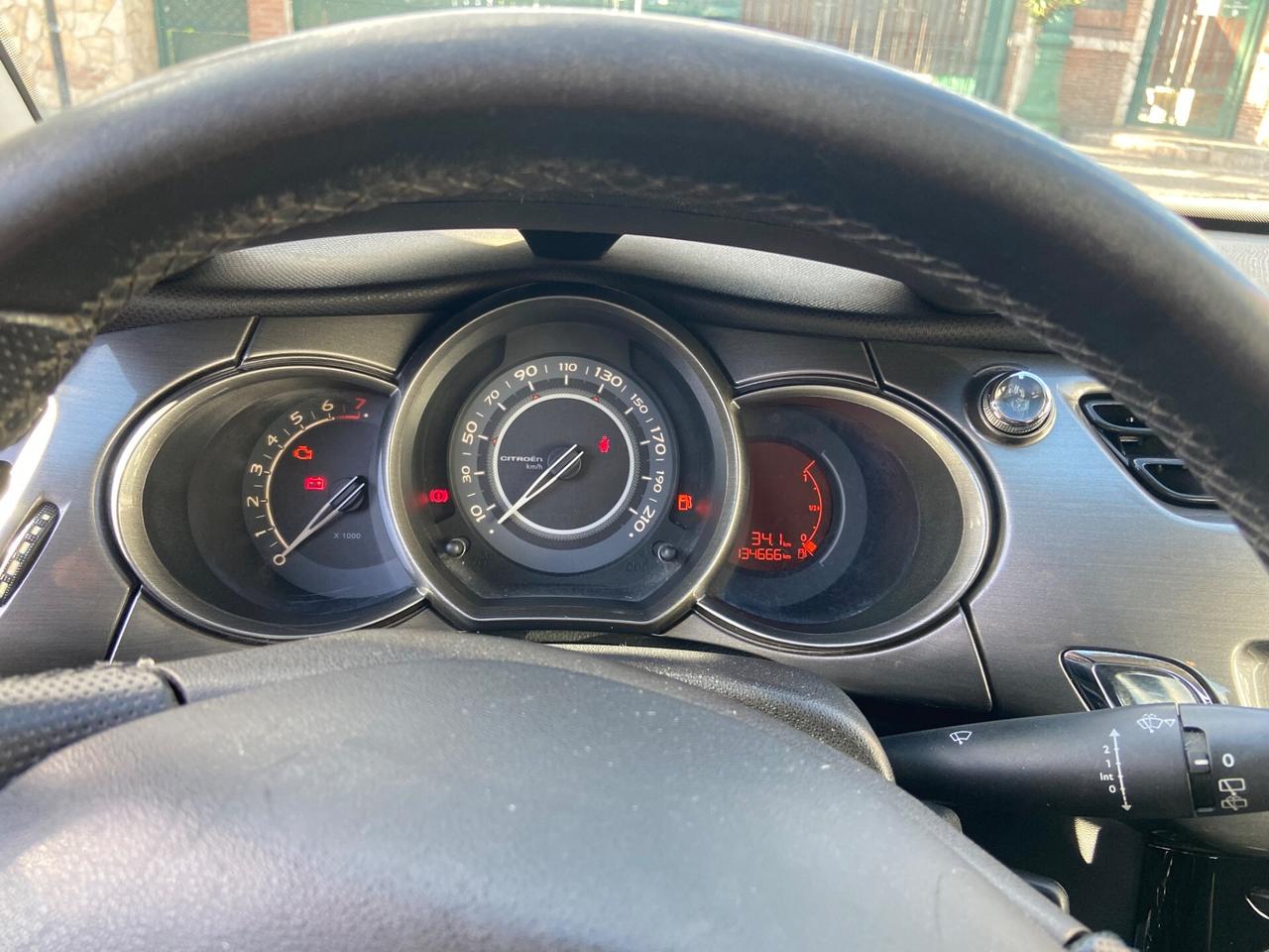 Citroen C3 Pluriel 1.4 Charleston Benz/gpl