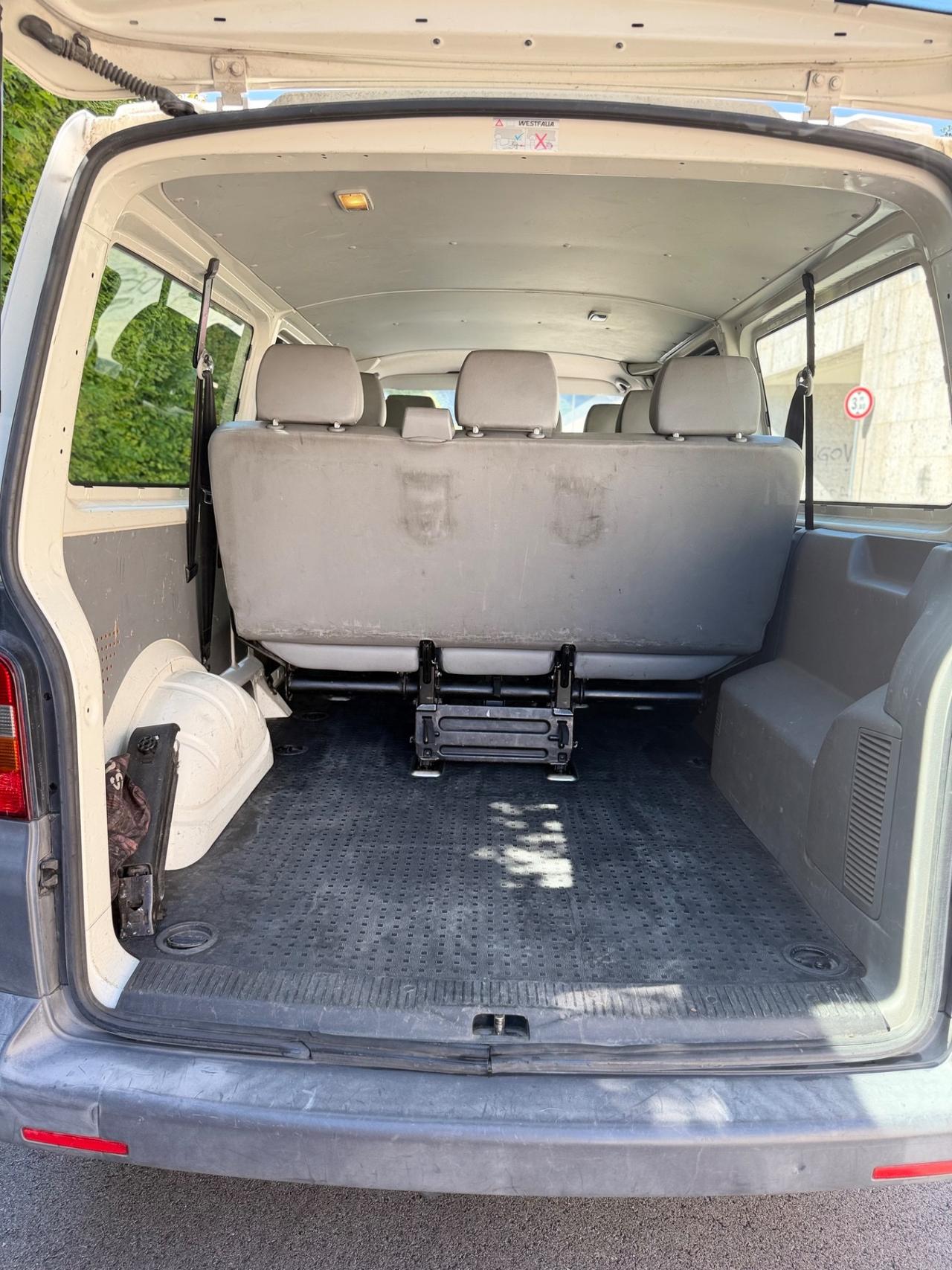 Volkswagen Transporter 2.5 TDI/130CV EURO 4 GANCIO TRAINO