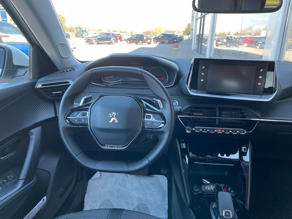 Peugeot 2008 ALLURE PACK PureTech 130 EAT8 SPOTICAR