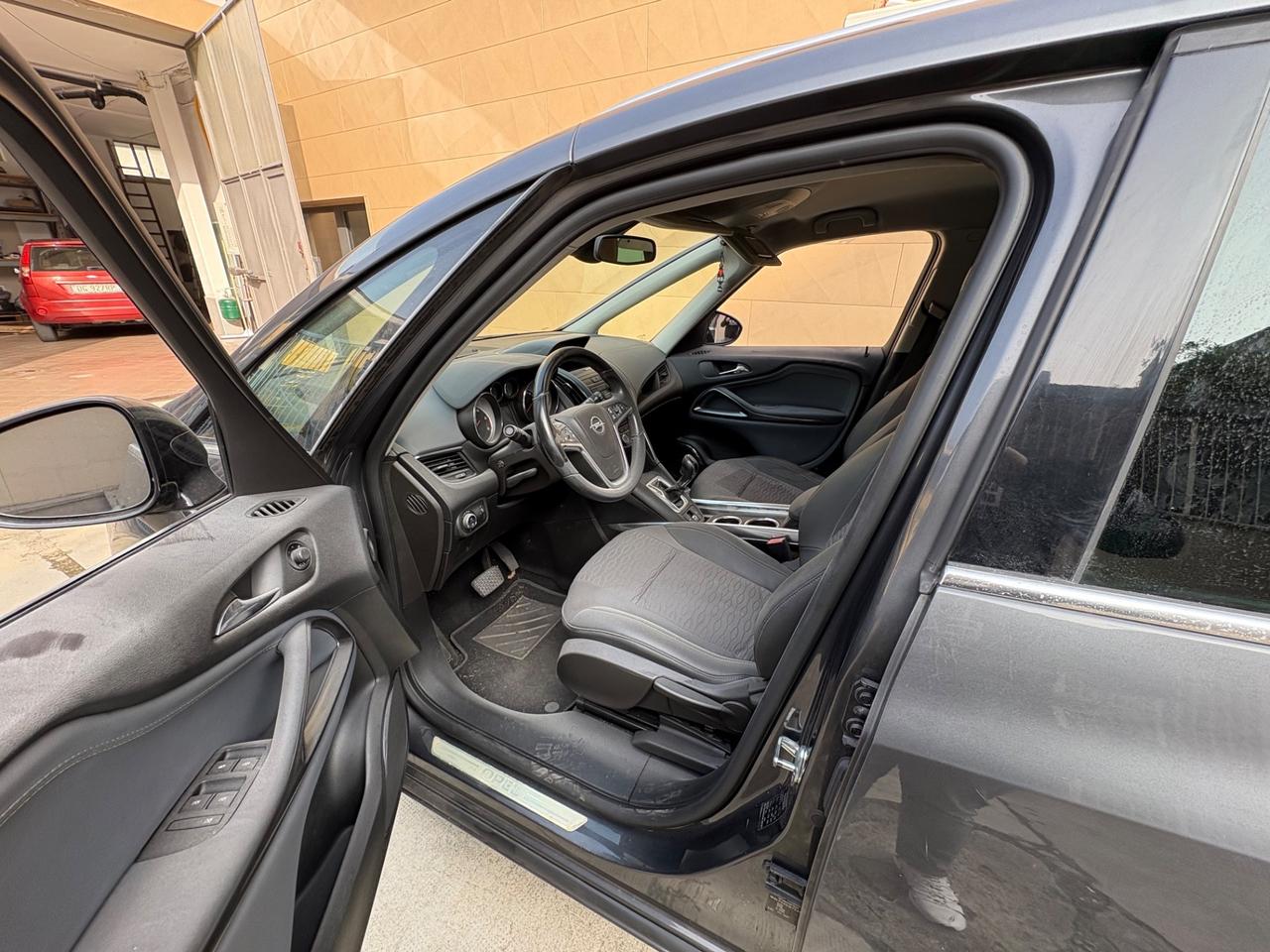 Opel Zafira Tourer 2.0 CDTi 165CV aut. Cosmo