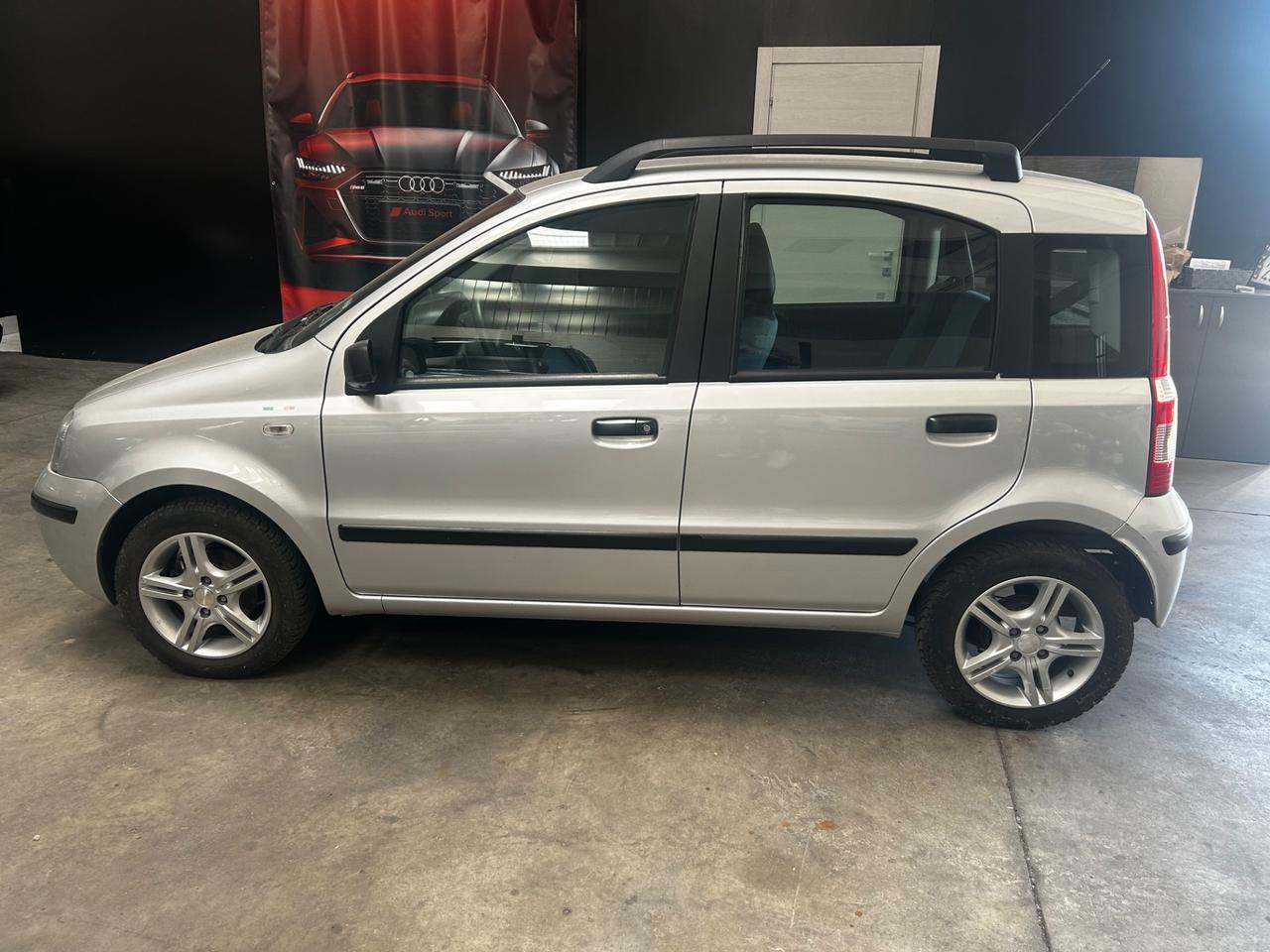 Fiat Panda 1200 active neopatentati ben accessoriata