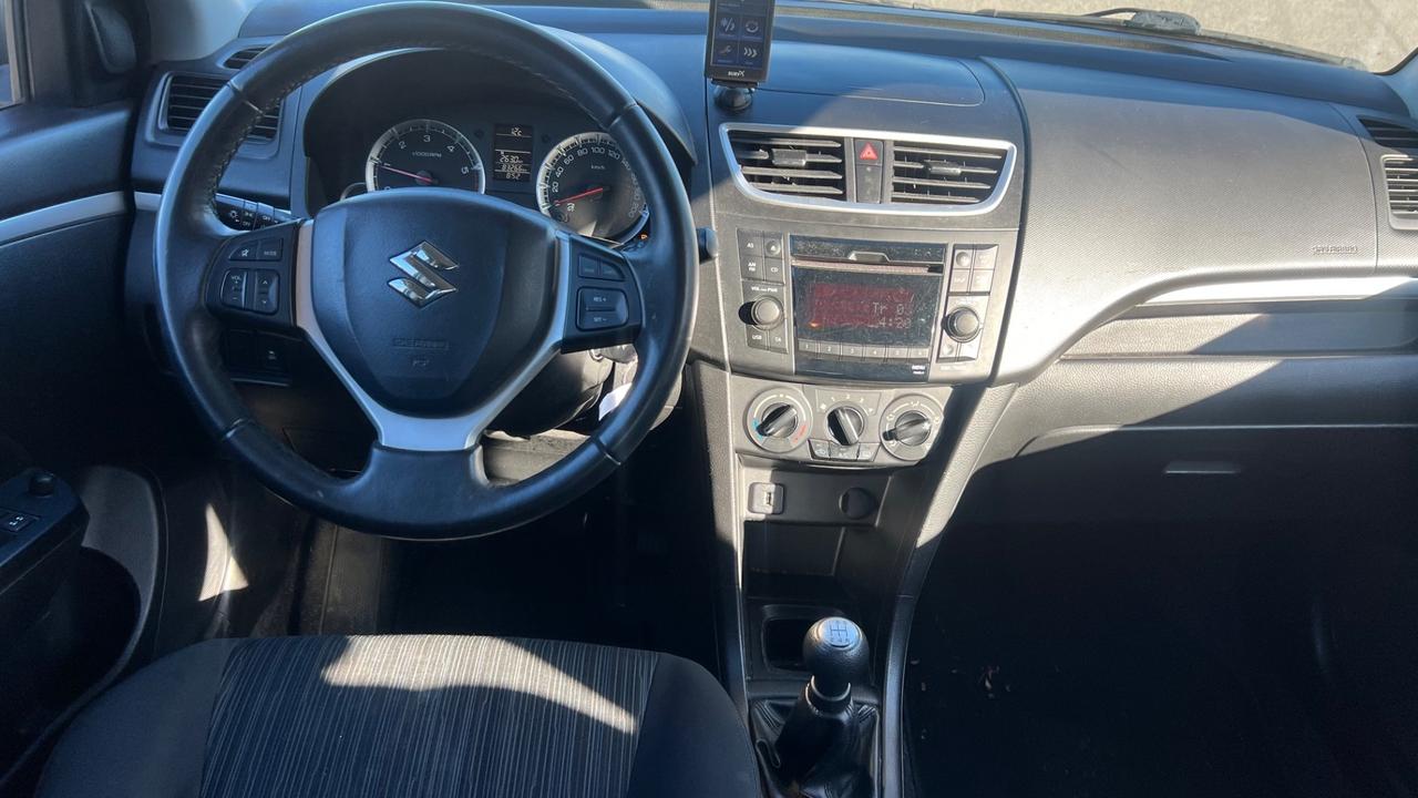 Suzuki Swift 1.3 DDiS 5 porte B-Top
