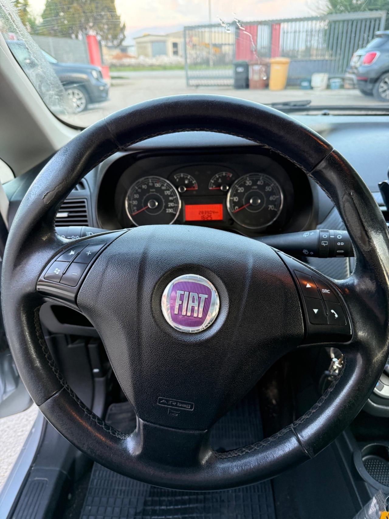 Fiat Grande Punto 1.3 MJT 90 CV 5 porte Emotion