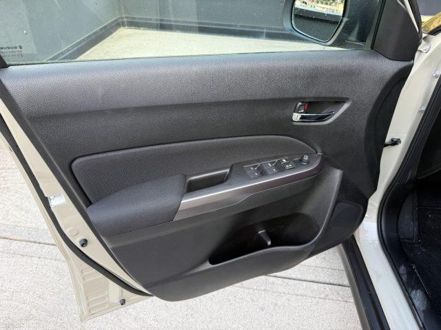 SUZUKI Vitara 1.4 Hybrid Aut. 4WD BiColor Comfort Camera DAB+