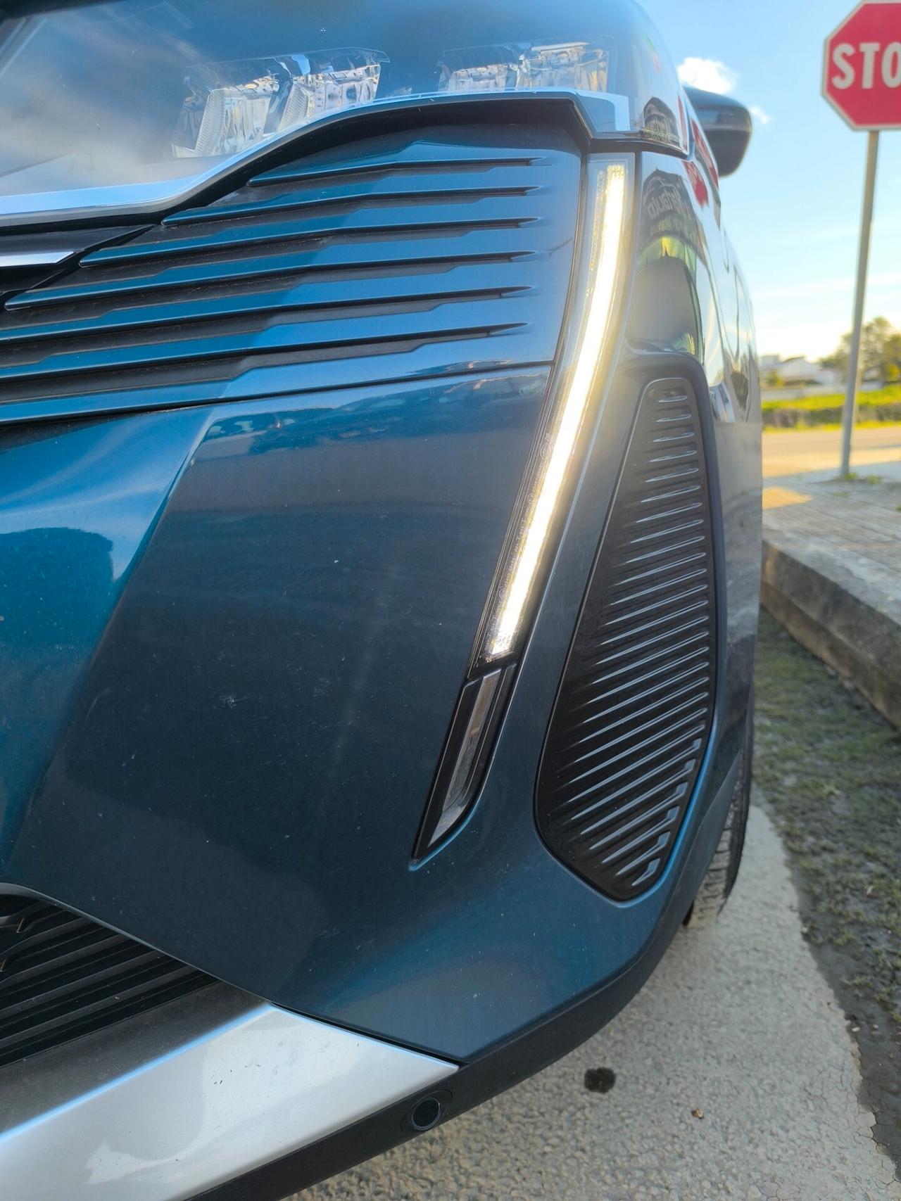 PEUGEOT 3008 1.5 HDI 130cv 11/2021 UNICO PROPRIETARIO NAV/SENS.ANT/POST