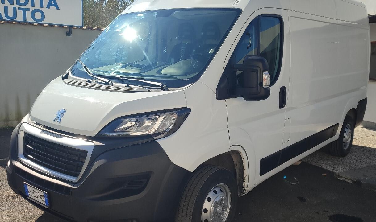 Peugeot Boxer 2.2 HDi 140CV L2H2 35q.li