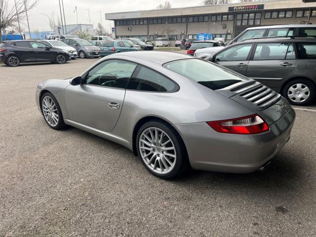 PORSCHE 911 Carrera Coupé