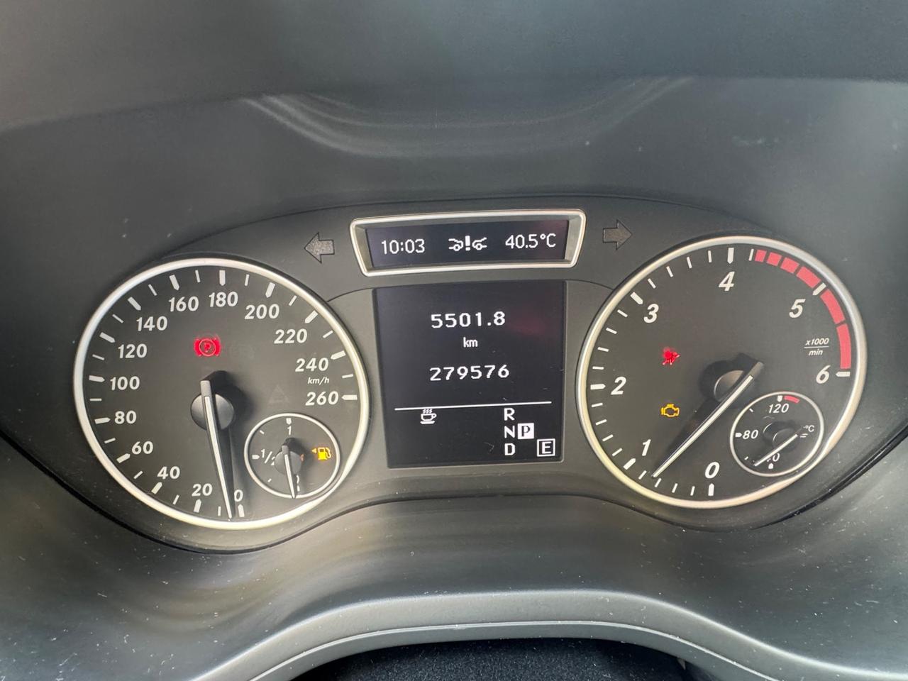 Mercedes-benz B 180 CDI BlueEFFICIENCY Executive