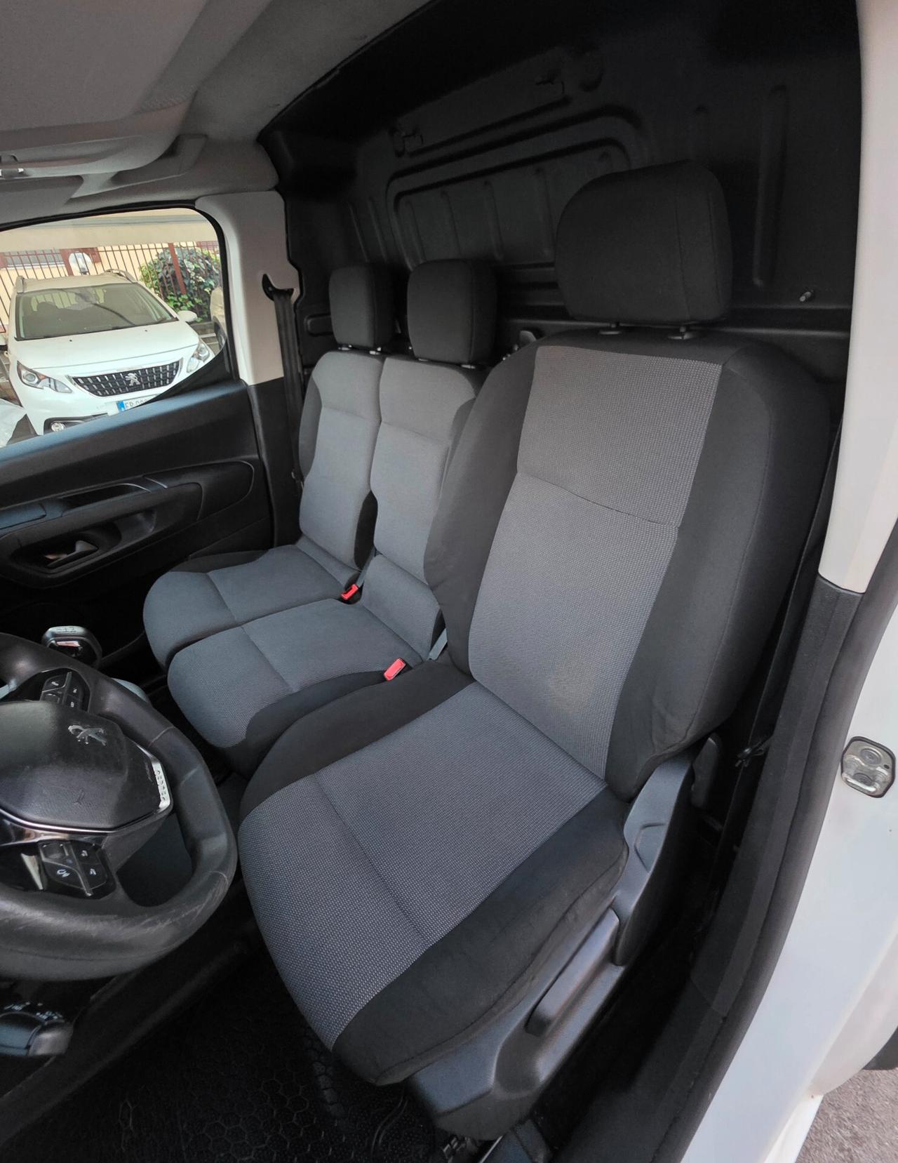 Peugeot Partner BlueHDi 100 S&S PC Furgone Pro