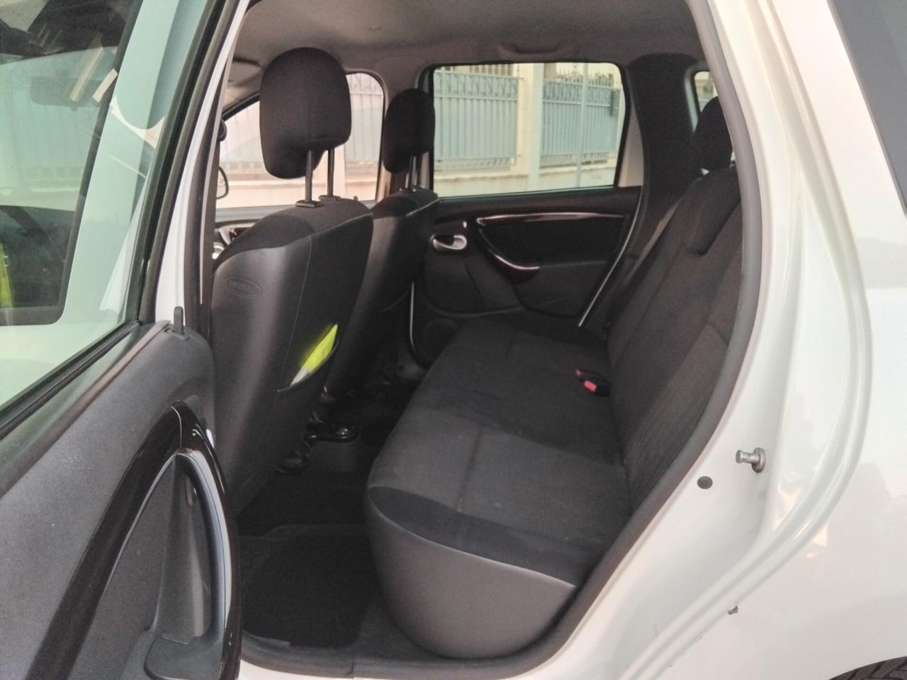 Dacia Duster 1.6 benzina 110cv GPL Laurèate 4x2