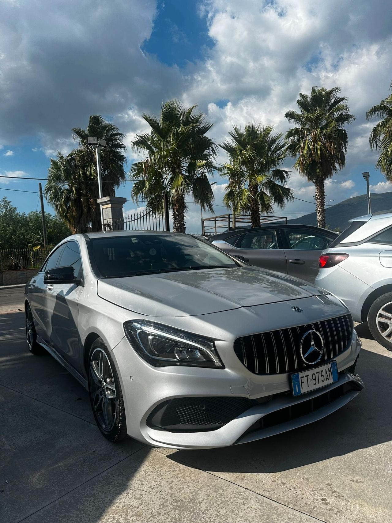 Mercedes-benz CLA 200 d 4Matic Automatic Premium