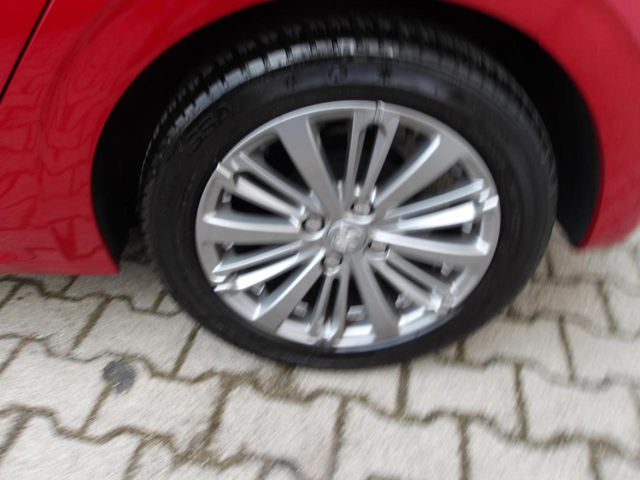 Peugeot 208 5 Porte 208 5p 1.2 puretech Allure s&s 82cv my18