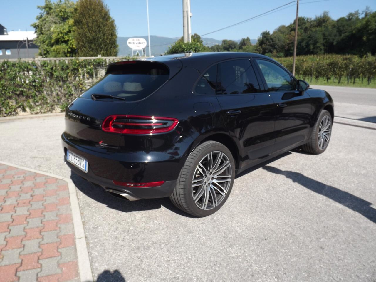 Porsche Macan 2.0