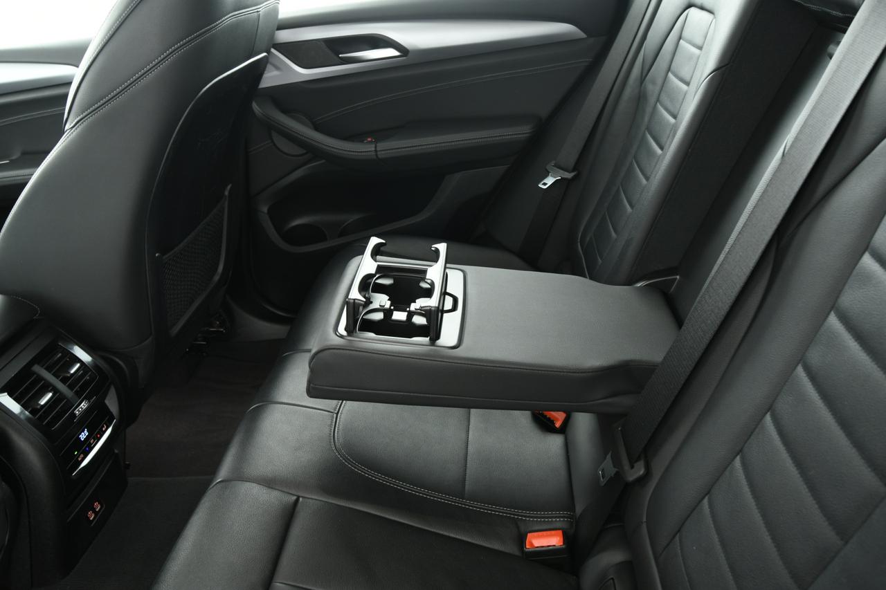 BMW X3 xdrive 20d mhev 48V auto GANCIO TRAINO+PELLE+C19"