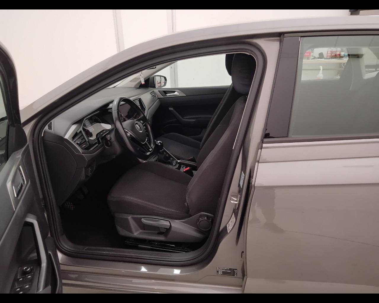 VOLKSWAGEN Polo VI 2017 - Polo 5p 1.6 tdi Comfortline 80cv