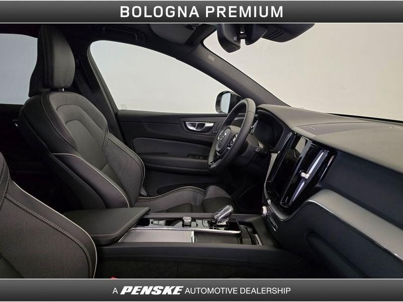 Volvo XC60 XC60 T6 Plug-in hybrid AWD automatico Plus Dark