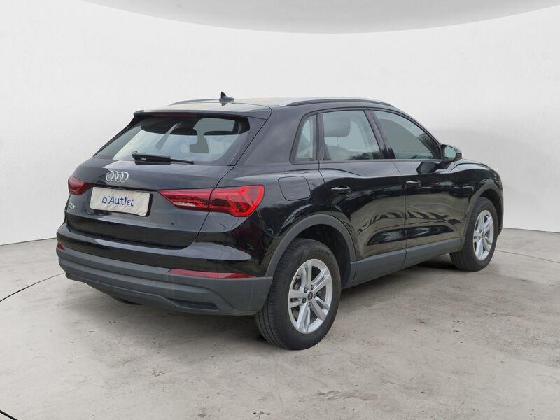 Audi Q3 45 1.4 tfsi e Business s-tronic