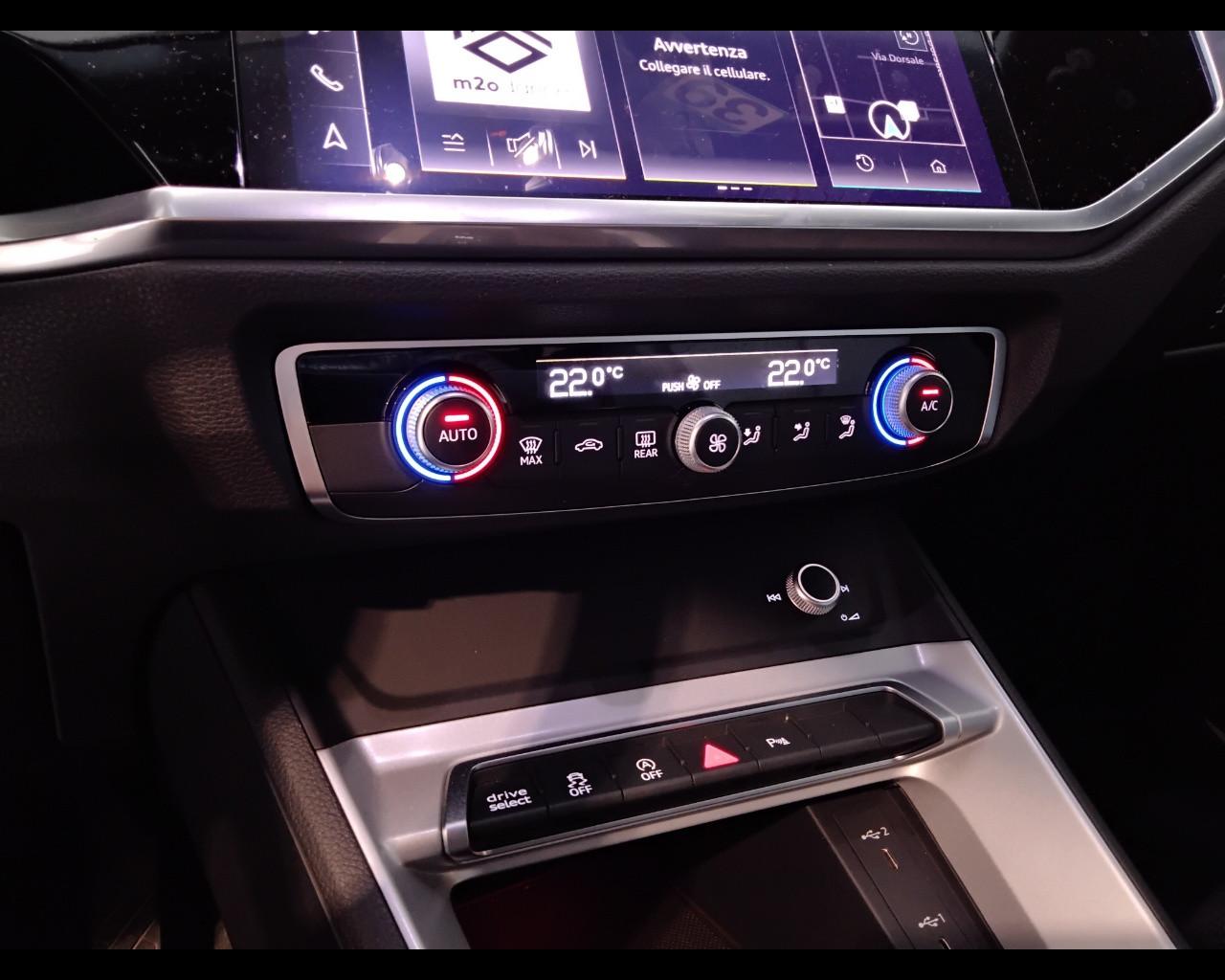 AUDI Q3 I 2019 Sportback - Q3 Sportback 35 2.0 tdi S line edition