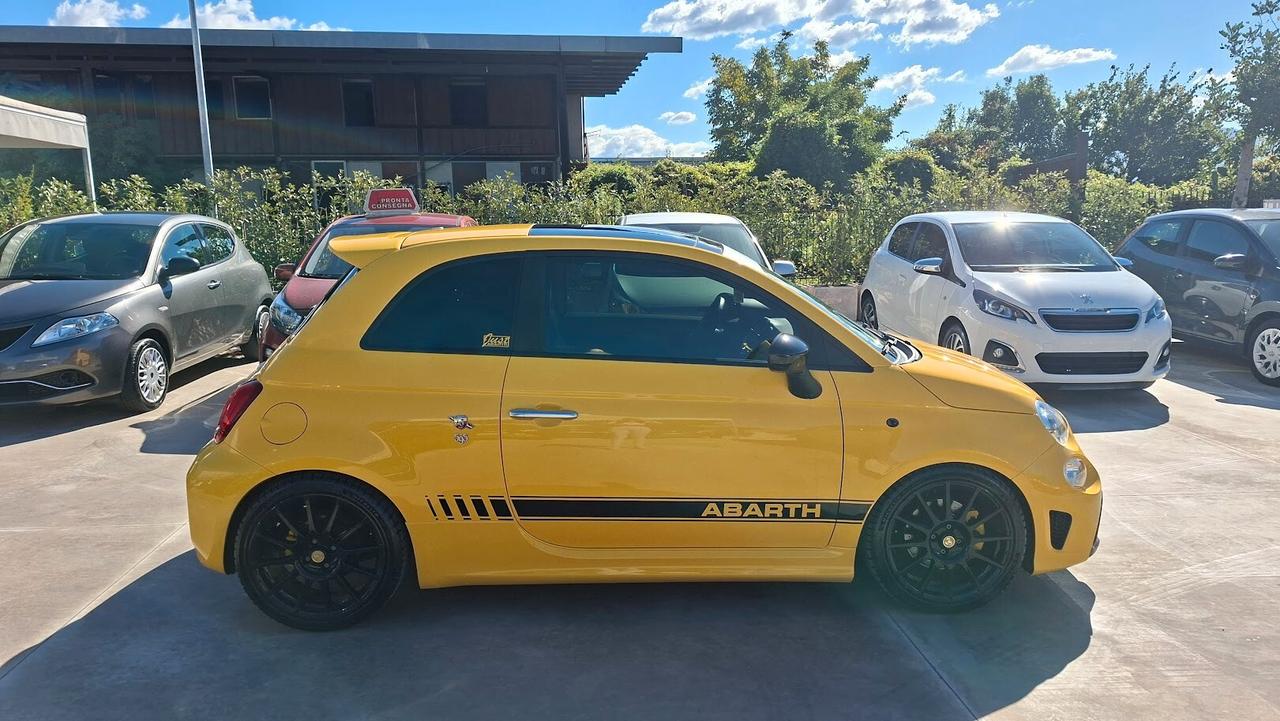 Abarth 595 1.4 Turbo T-Jet 165 CV tetto apribile