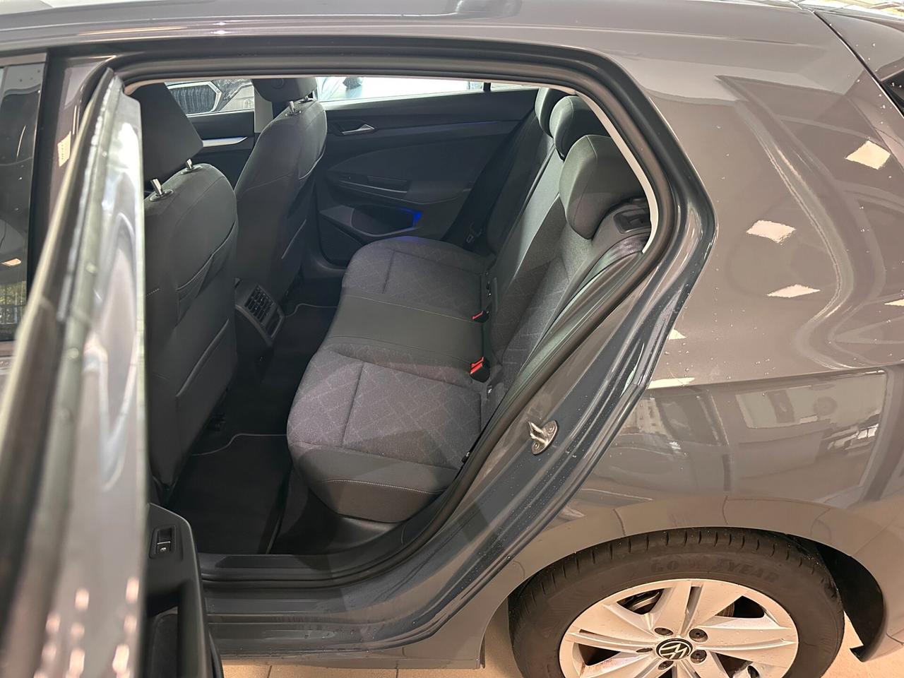 Volkswagen Golf 1.0 eTSI EVO DSG Life
