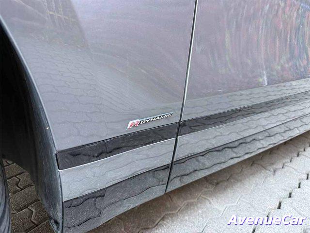 LAND ROVER Range Rover Velar 2.0d i4 R-Dynamic TELECAMERA CARPLAY IVA ESPOSTA