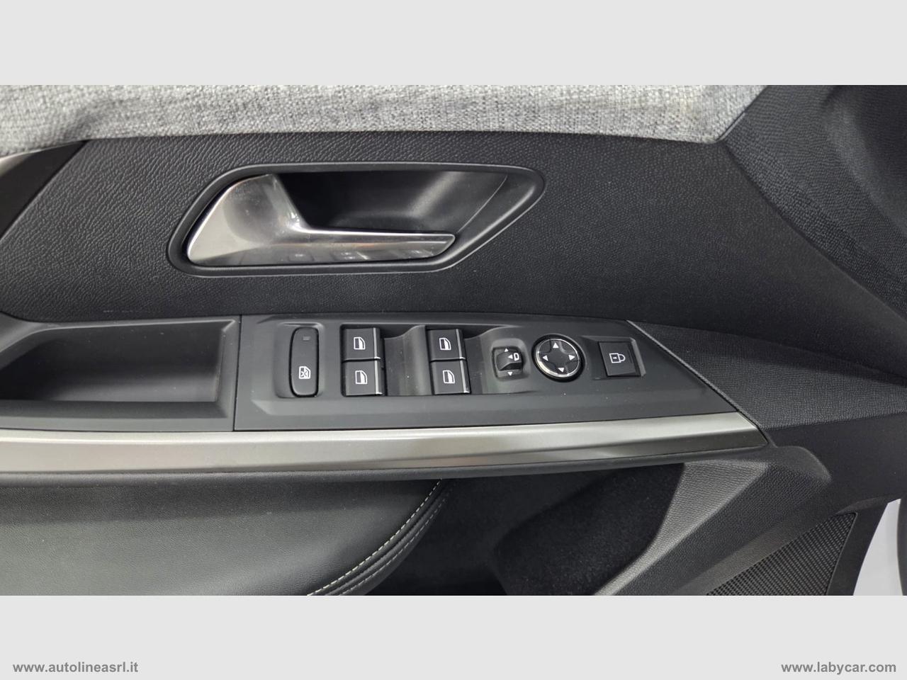 PEUGEOT 3008 Hybrid 136 e-DCS6 GT