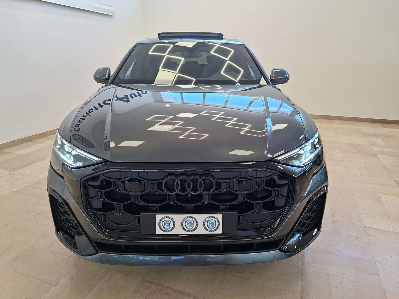 Audi Q8 50 3.0 tdi MHEV NUOVO MODELLO S LINE EDITION