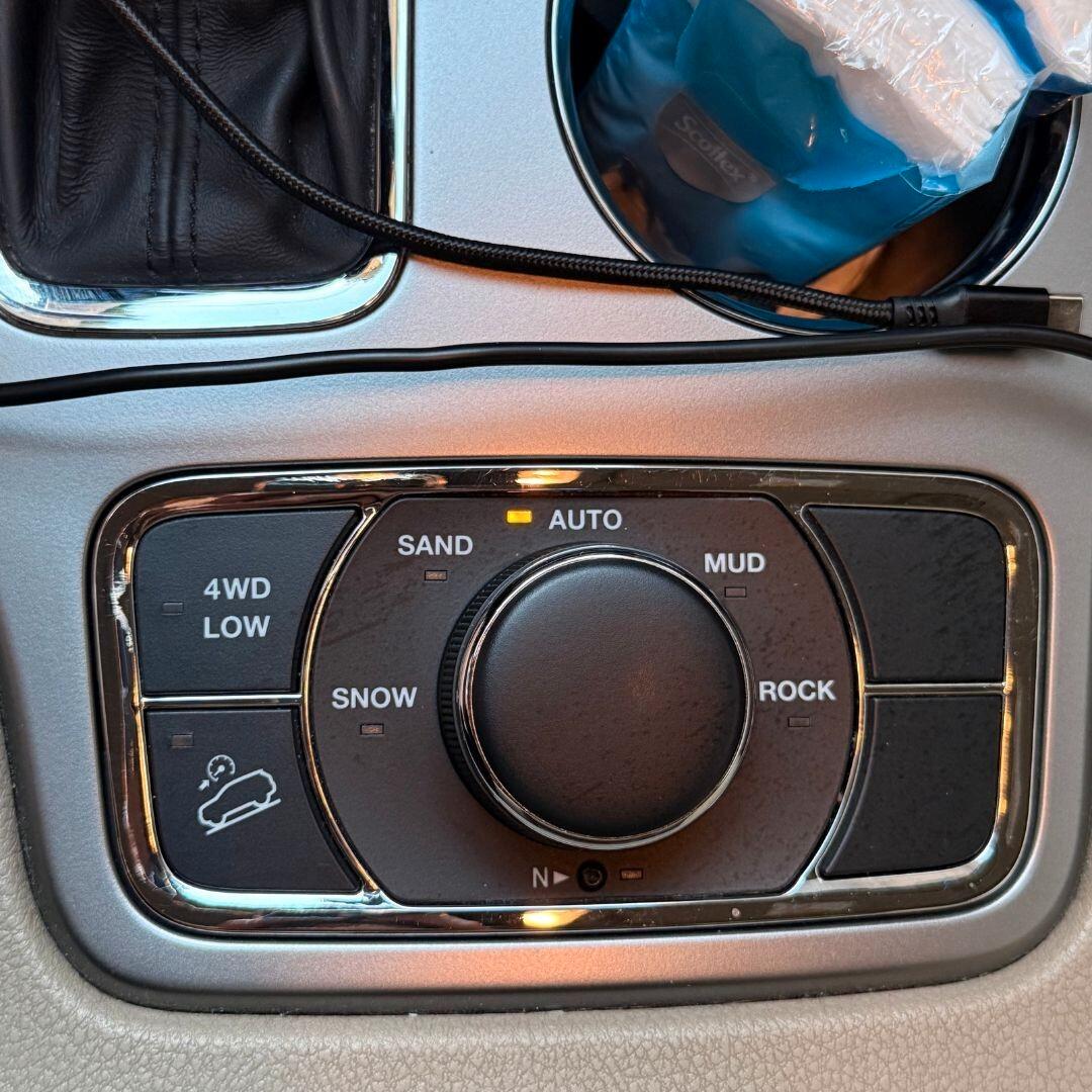 Jeep Grand Cherokee 3.0 250 cv AUTOCARRO