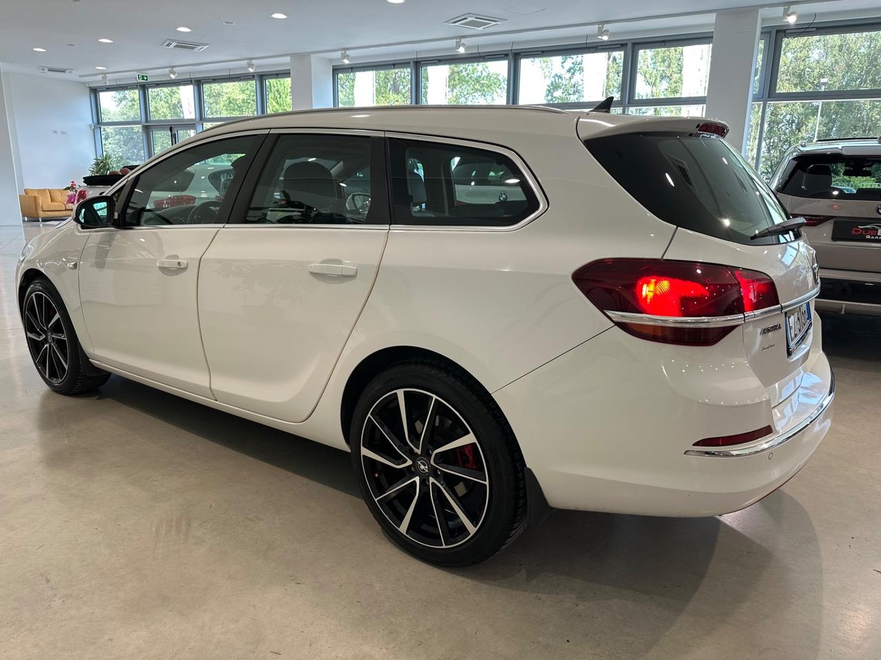 Opel Astra 1.6 CDTI 136CV EcoFLEX S&S 5 porte Cosmo
