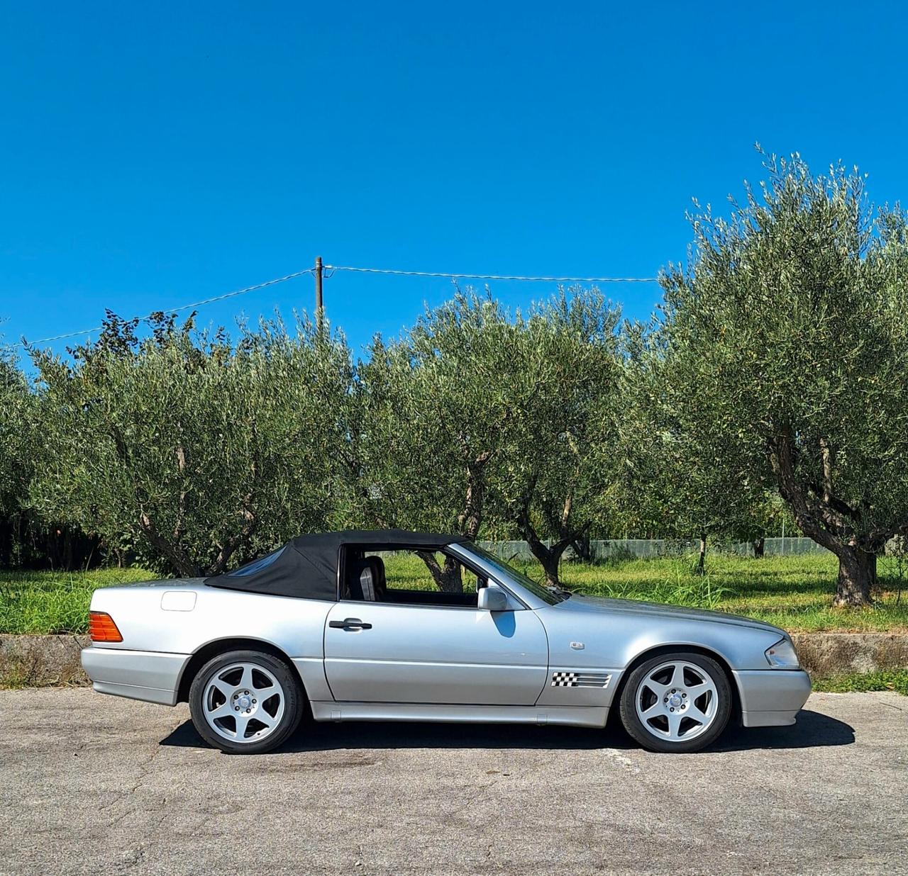 Mercedes-benz SL 320 (R129) Special MilleMiglia Edition 1 of 10
