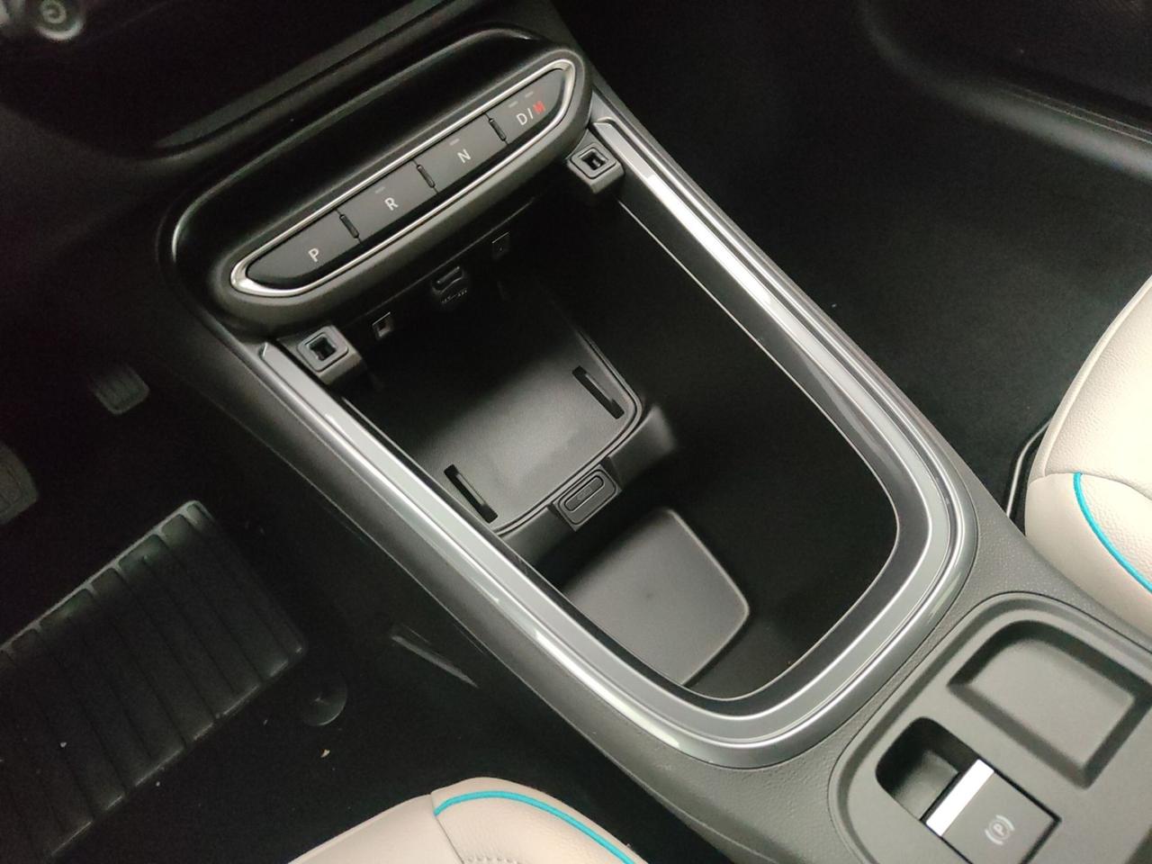 FIAT 600 IV 2023 1.2 MHEV 110CV DCT LA PRIMA