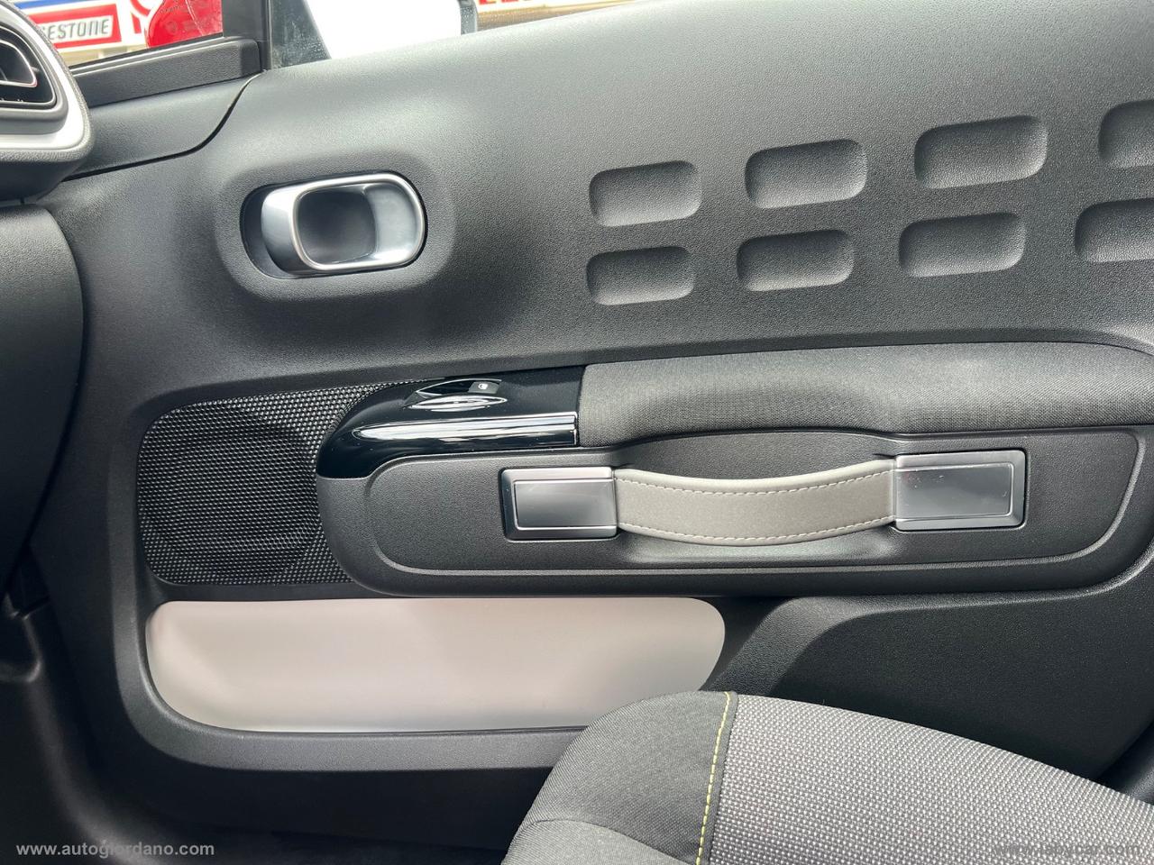 CITROEN C3 PureTech 83 S&S Shine