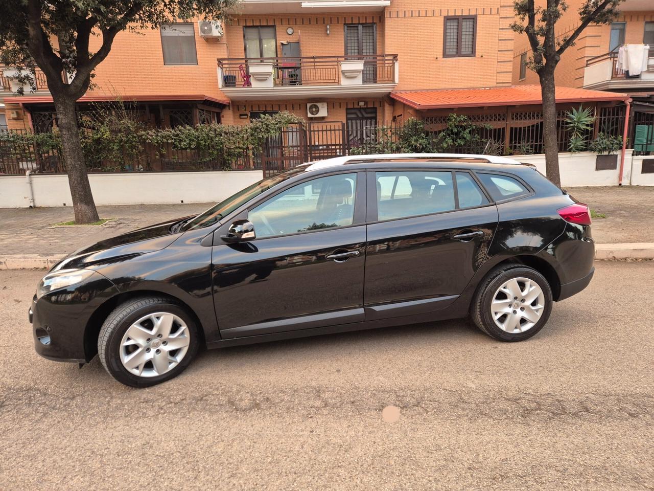 Renault Mégane 1.5 dCi 110CV sportour 2012