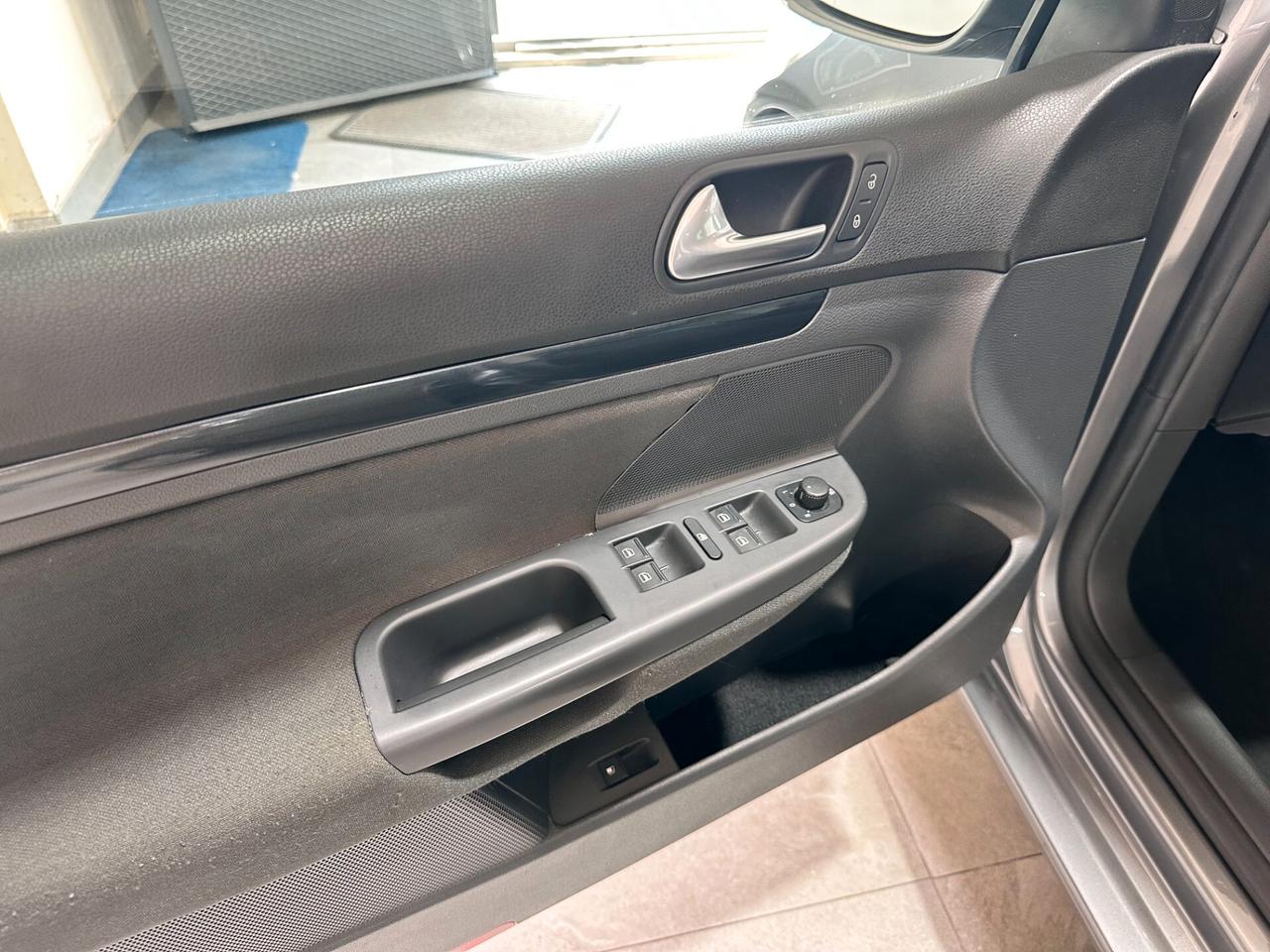 Volkswagen Golf 2.0 TDI 140cv - GT Sport - DA VETRINA - UNICO PROP