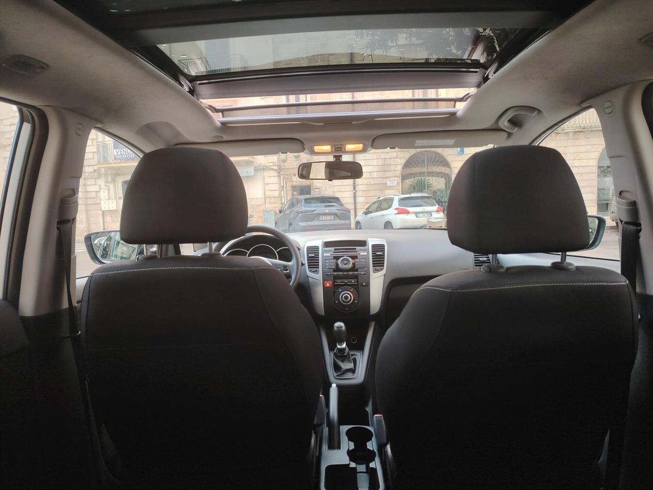 Kia Venga 1.4 CRDi 90CV Cool - TETTO APRIBILE