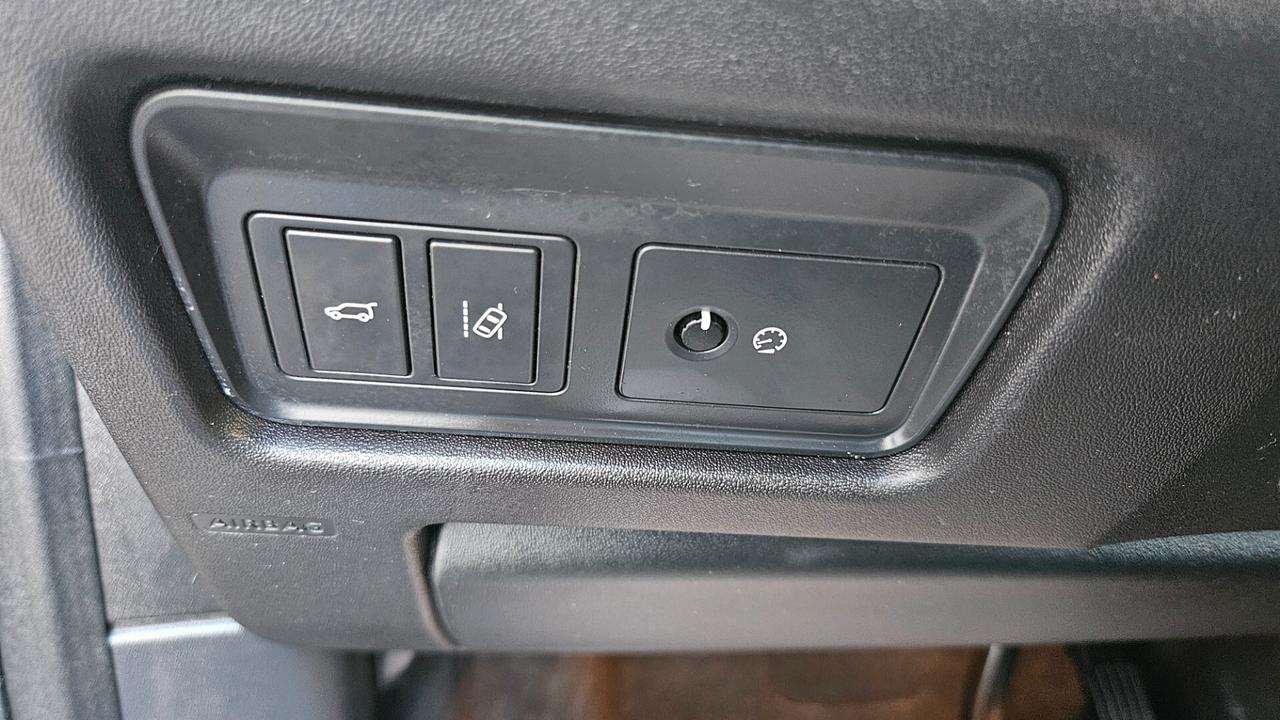 Land Rover Discovery Sport 2.0 td4 HSE Luxury awd 150cv auto PELLE-CAM-NAVY