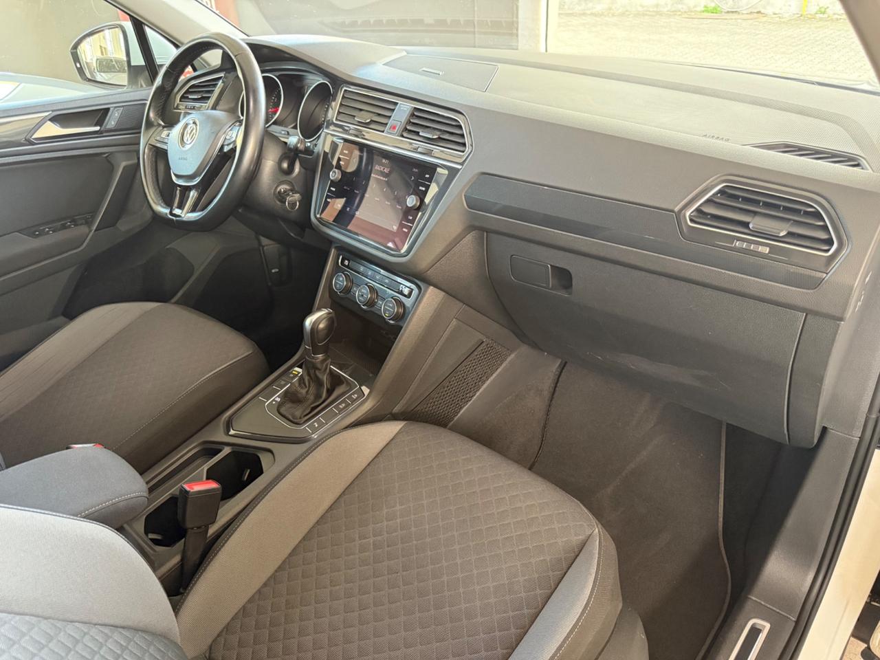 Volkswagen Tiguan 1.5 TSI 150 CV DSG Advanced R-Line GOMME NUOVE