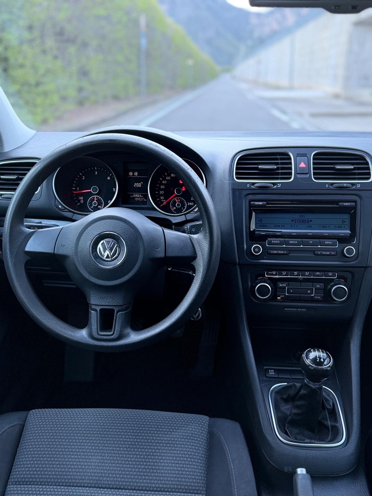 Volkswagen Golf 1.6 TDI ok neopatentati