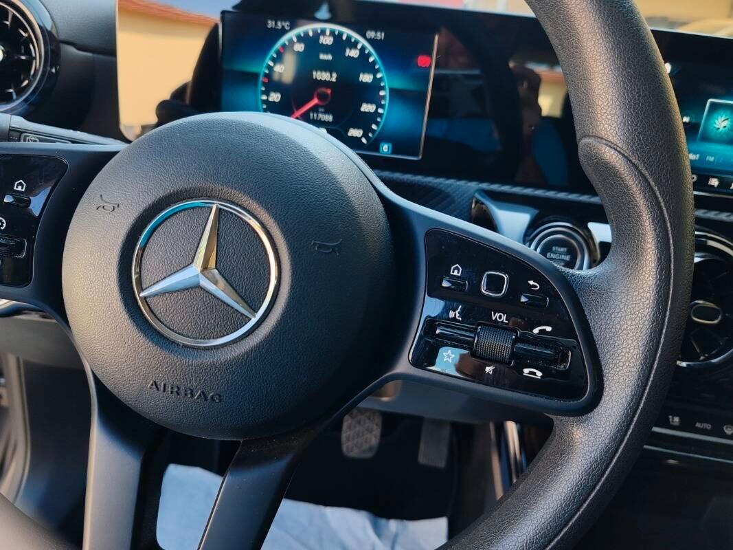 Mercedes-benz A 200 A 200 d Automatic Executive
