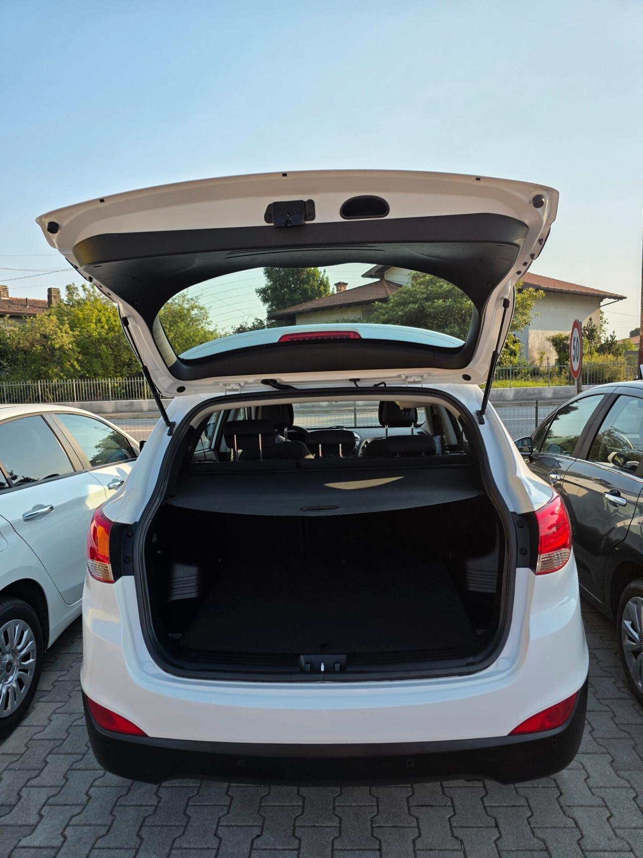 Hyundai iX35 1.7 CRDi 2WD Xpossible
